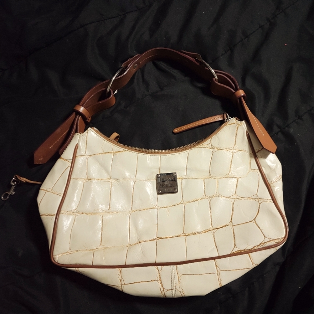 DOONEY & BOURKE NILE LARGE HOBO HANDBAG PURSE OFF WHITE LEATHER